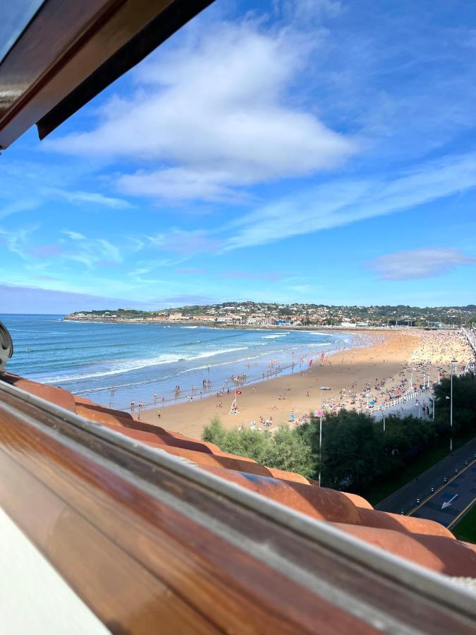 Atico Primera Linea Playa De San Lorenzo Gijón Buitenkant foto